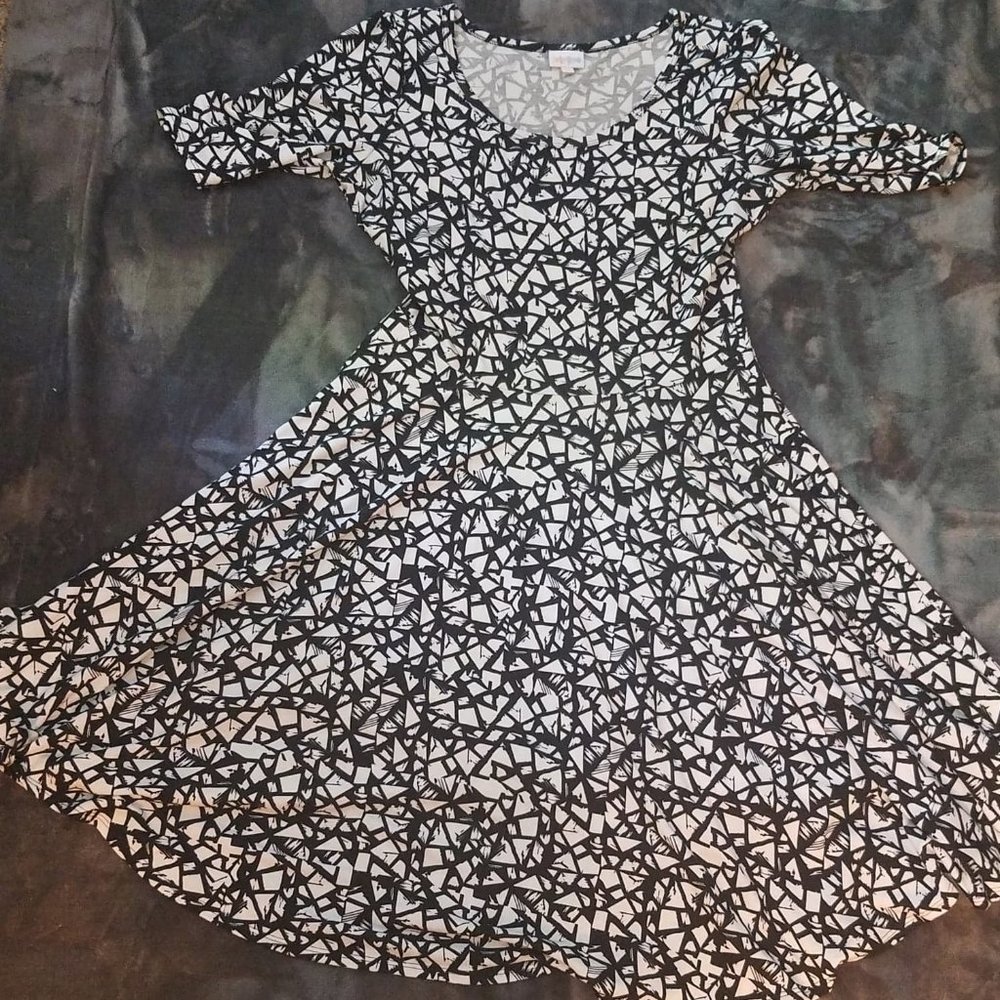LuLaRoe Nicole XL